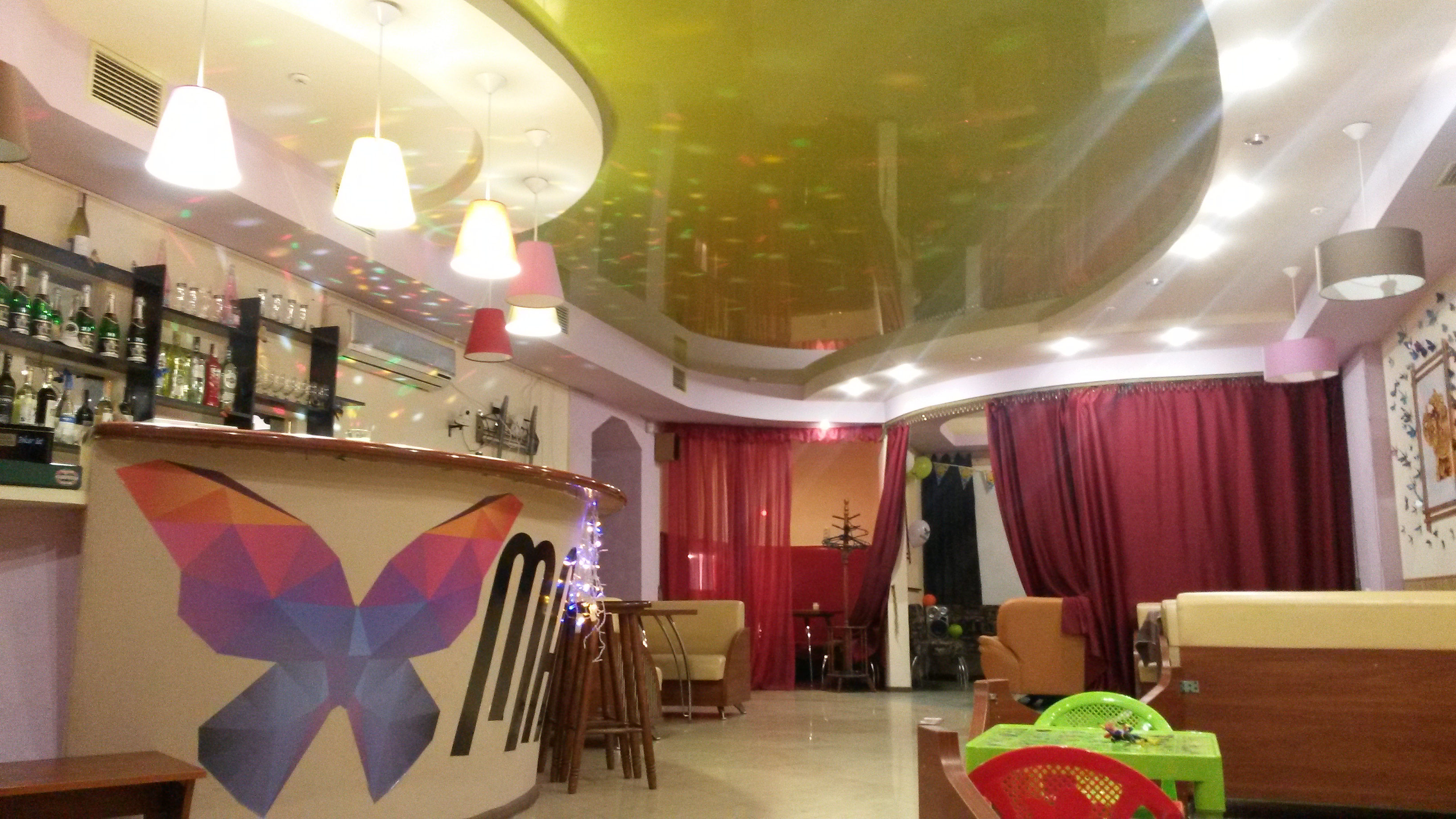 Первый банкет и Гости которые моют посуду вместе с Официантом (ч2) …